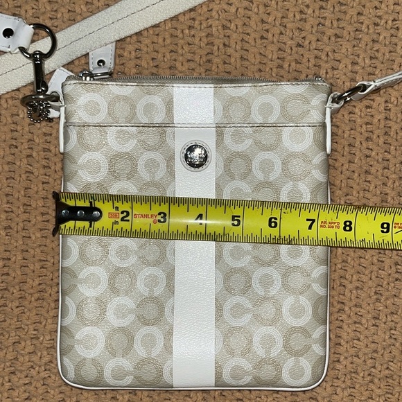 - Coach Crossbody Bag EUC - Picture 8 of 11